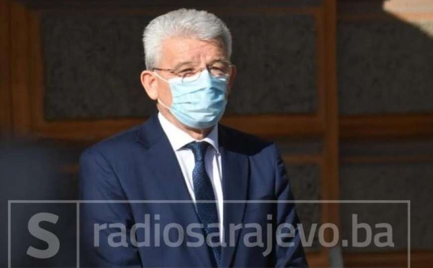 Džaferović: Njihove prijetnje o raspadu podsjećaju na poruke zločinca Karadžića
